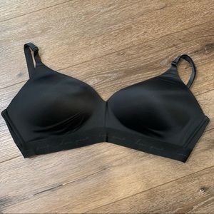 Victoria Secret PINK everyday bra 38DDD